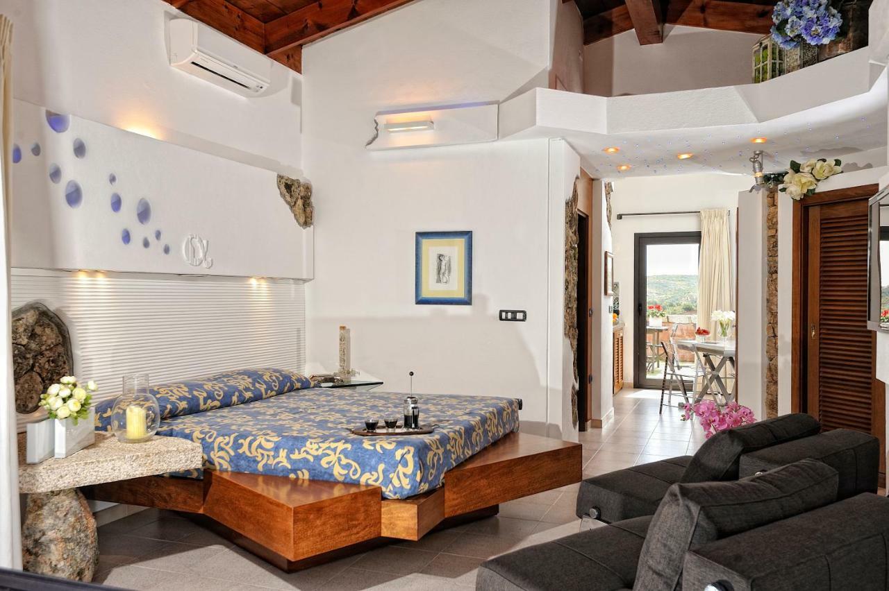Residence L'Ea Di Lavru - Appartamenti Mono-Bilo-Trilocali Porto San Paolo  Kültér fotó