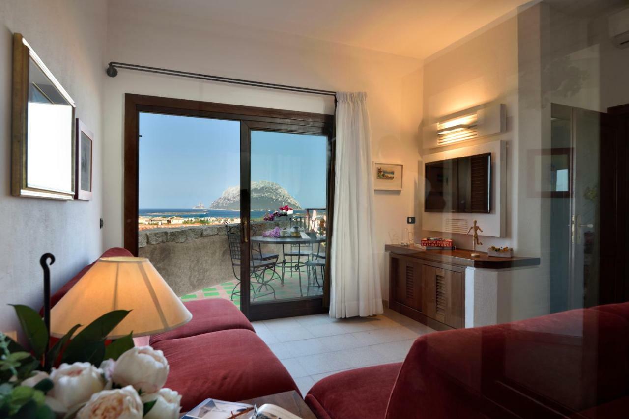 Residence L'Ea Di Lavru - Appartamenti Mono-Bilo-Trilocali Porto San Paolo  Kültér fotó