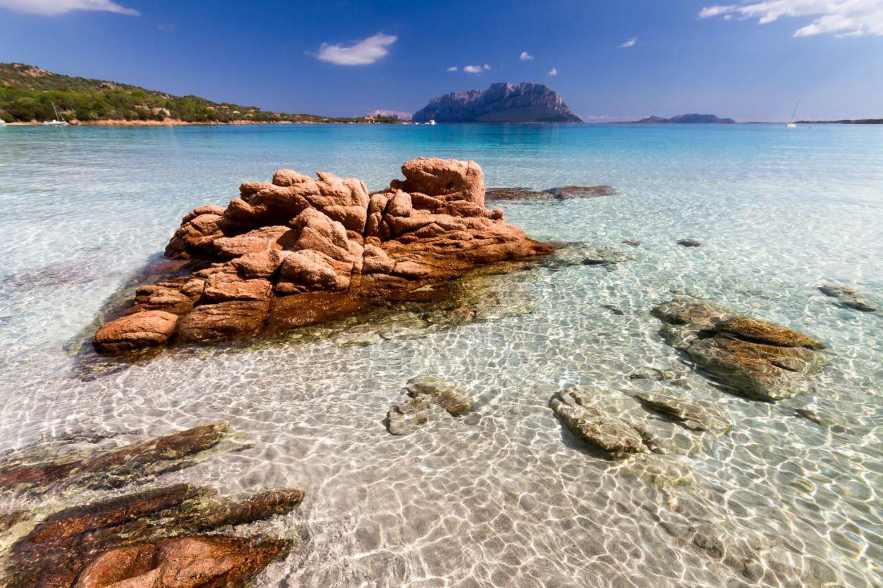 Residence L'Ea Di Lavru - Appartamenti Mono-Bilo-Trilocali Porto San Paolo  Kültér fotó