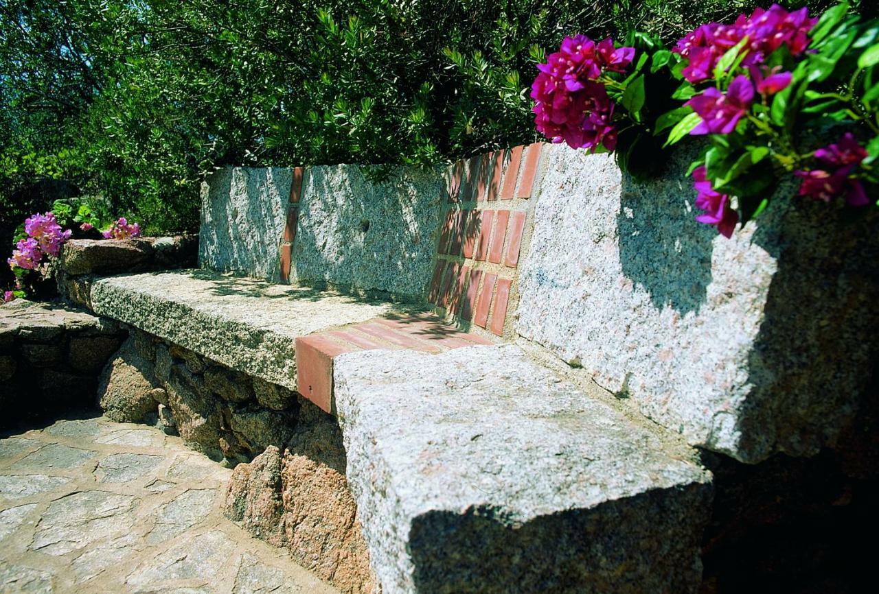 Residence L'Ea Di Lavru - Appartamenti Mono-Bilo-Trilocali Porto San Paolo  Kültér fotó