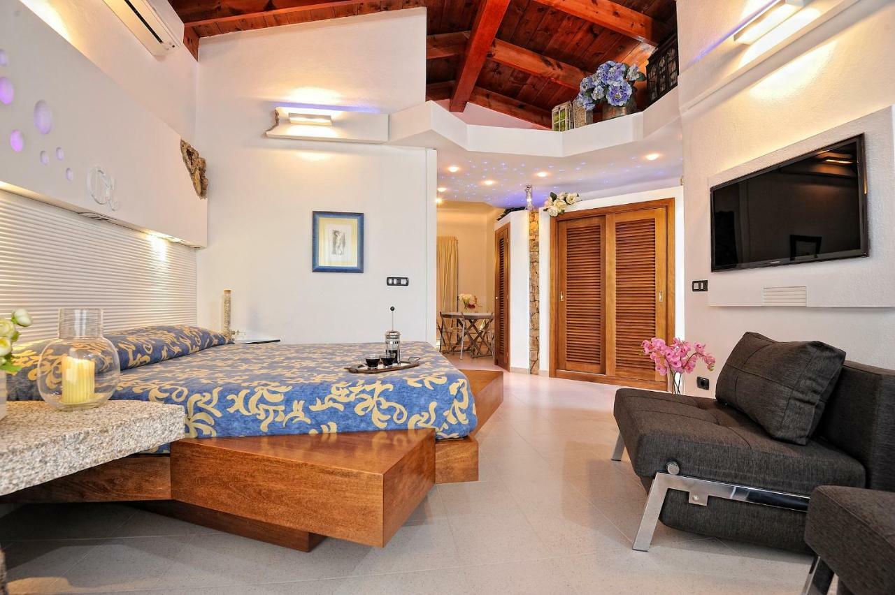 Residence L'Ea Di Lavru - Appartamenti Mono-Bilo-Trilocali Porto San Paolo  Kültér fotó