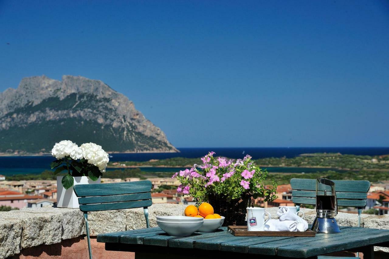 Residence L'Ea Di Lavru - Appartamenti Mono-Bilo-Trilocali Porto San Paolo  Kültér fotó