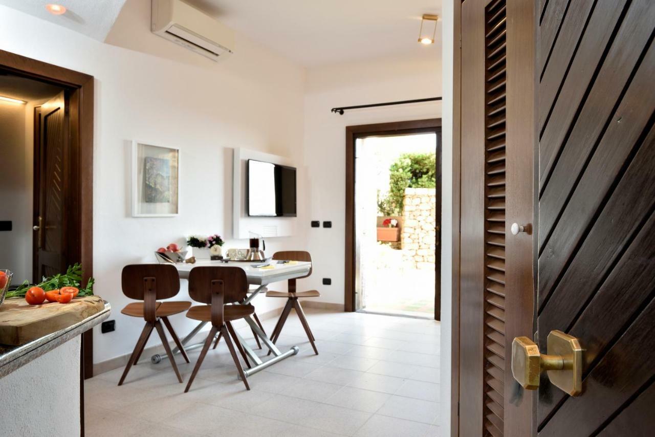 Residence L'Ea Di Lavru - Appartamenti Mono-Bilo-Trilocali Porto San Paolo  Kültér fotó