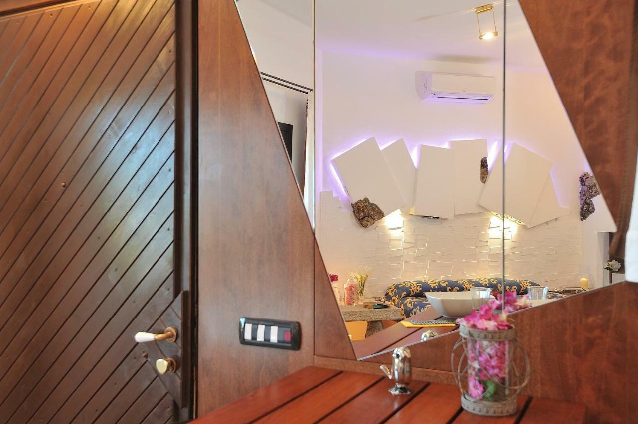 Residence L'Ea Di Lavru - Appartamenti Mono-Bilo-Trilocali Porto San Paolo  Kültér fotó