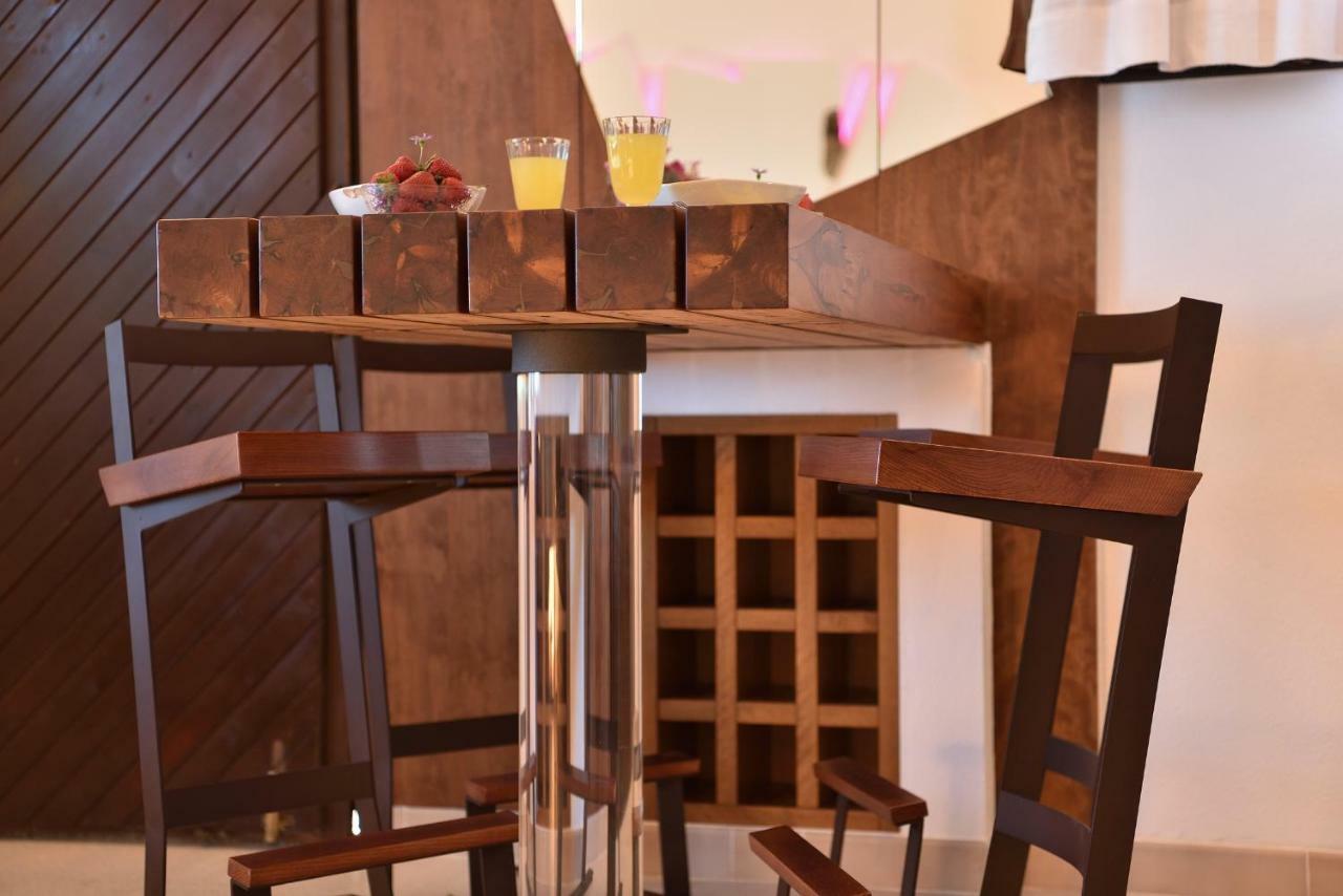 Residence L'Ea Di Lavru - Appartamenti Mono-Bilo-Trilocali Porto San Paolo  Kültér fotó