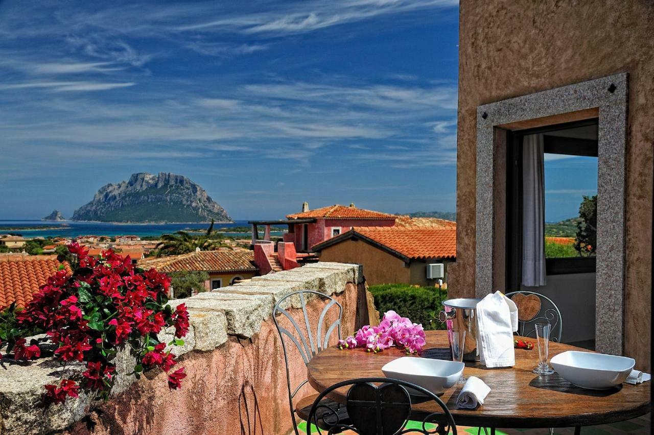 Residence L'Ea Di Lavru - Appartamenti Mono-Bilo-Trilocali Porto San Paolo  Kültér fotó