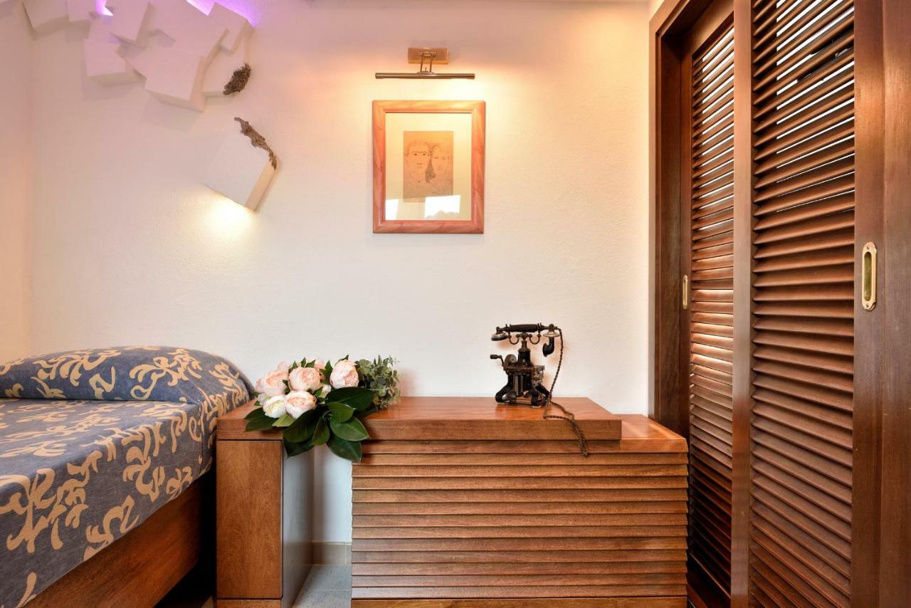Residence L'Ea Di Lavru - Appartamenti Mono-Bilo-Trilocali Porto San Paolo  Kültér fotó