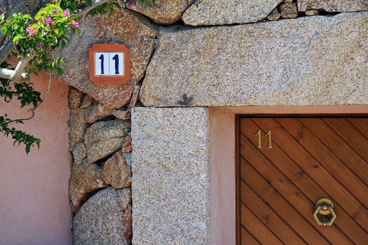 Residence L'Ea Di Lavru - Appartamenti Mono-Bilo-Trilocali Porto San Paolo  Kültér fotó